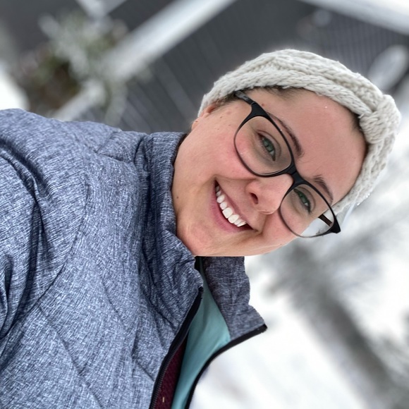 Meet your Posher, Rebecca - Picture 1 of 1